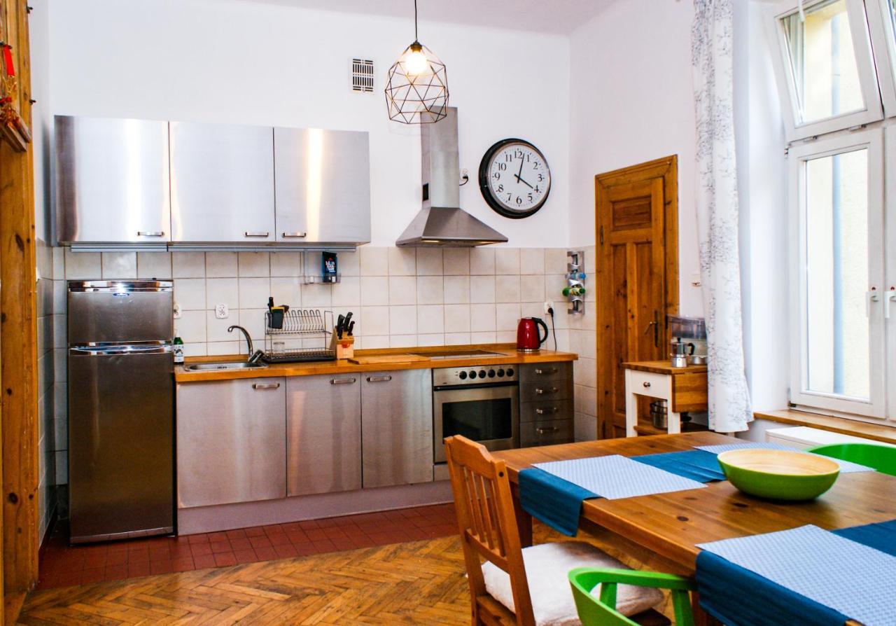 Large And Cozy Apartment 60 M2, Cracow Old Town Краков Экстерьер фото
