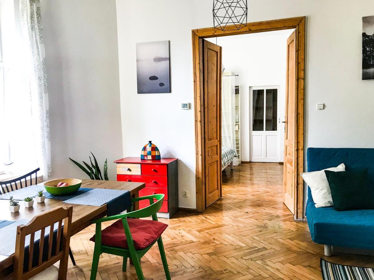 Large And Cozy Apartment 60 M2, Cracow Old Town Краков Экстерьер фото