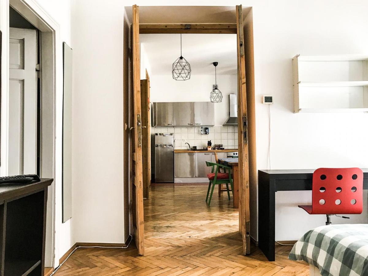 Large And Cozy Apartment 60 M2, Cracow Old Town Краков Экстерьер фото