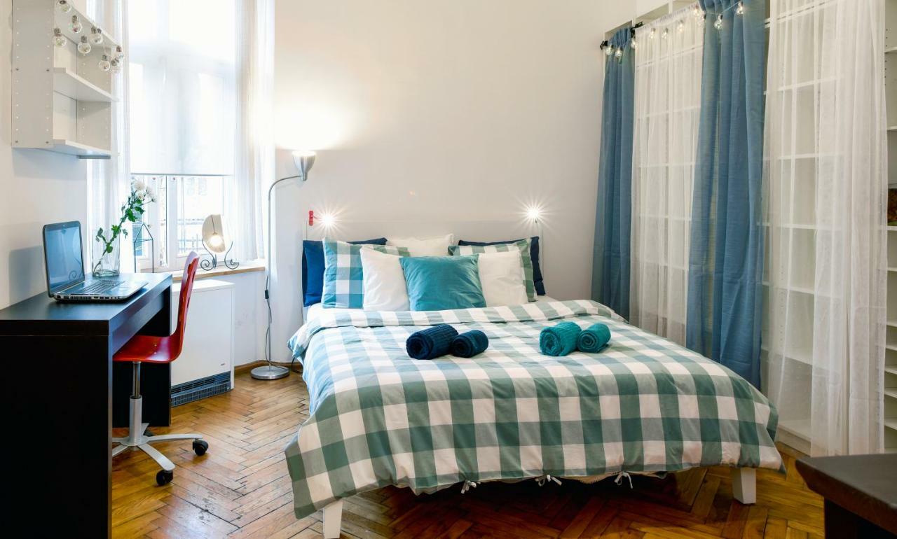 Large And Cozy Apartment 60 M2, Cracow Old Town Краков Экстерьер фото