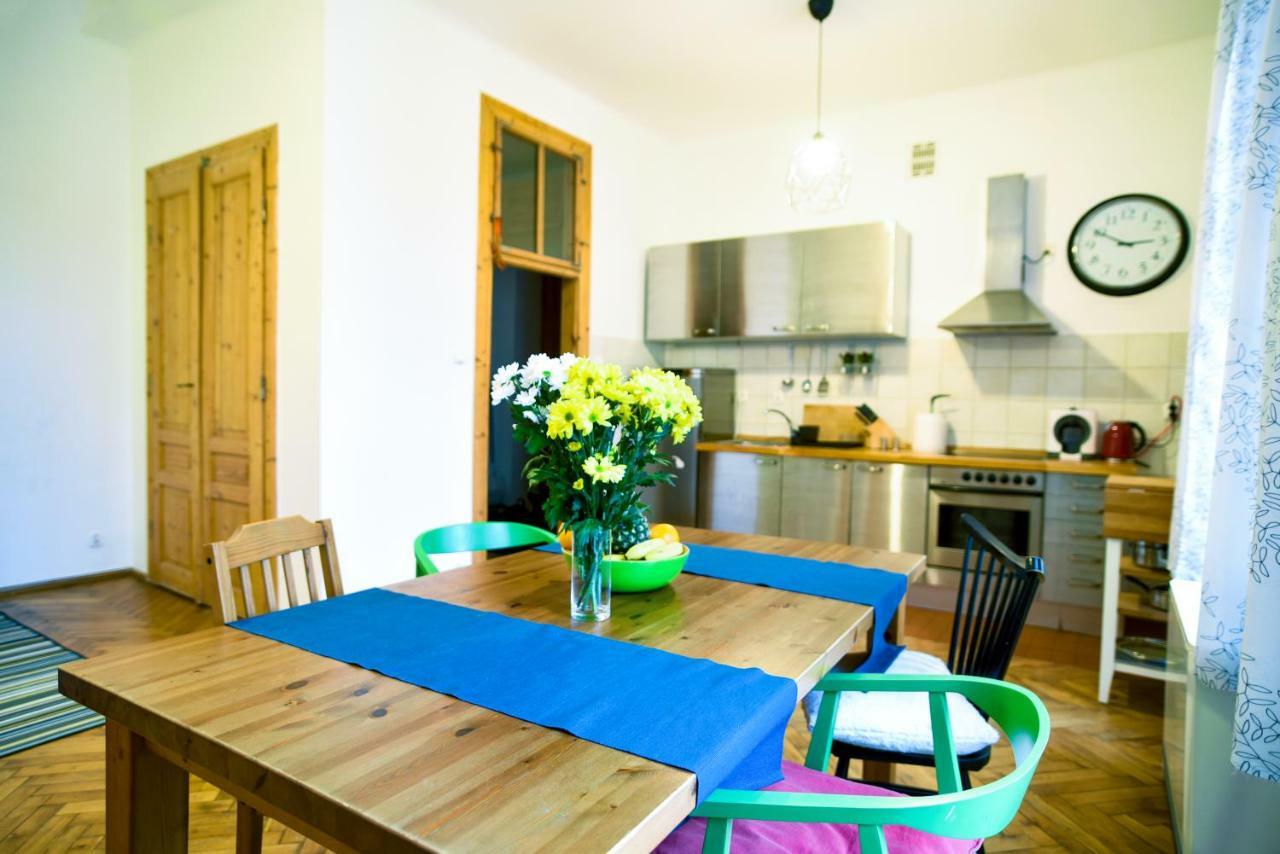 Large And Cozy Apartment 60 M2, Cracow Old Town Краков Экстерьер фото